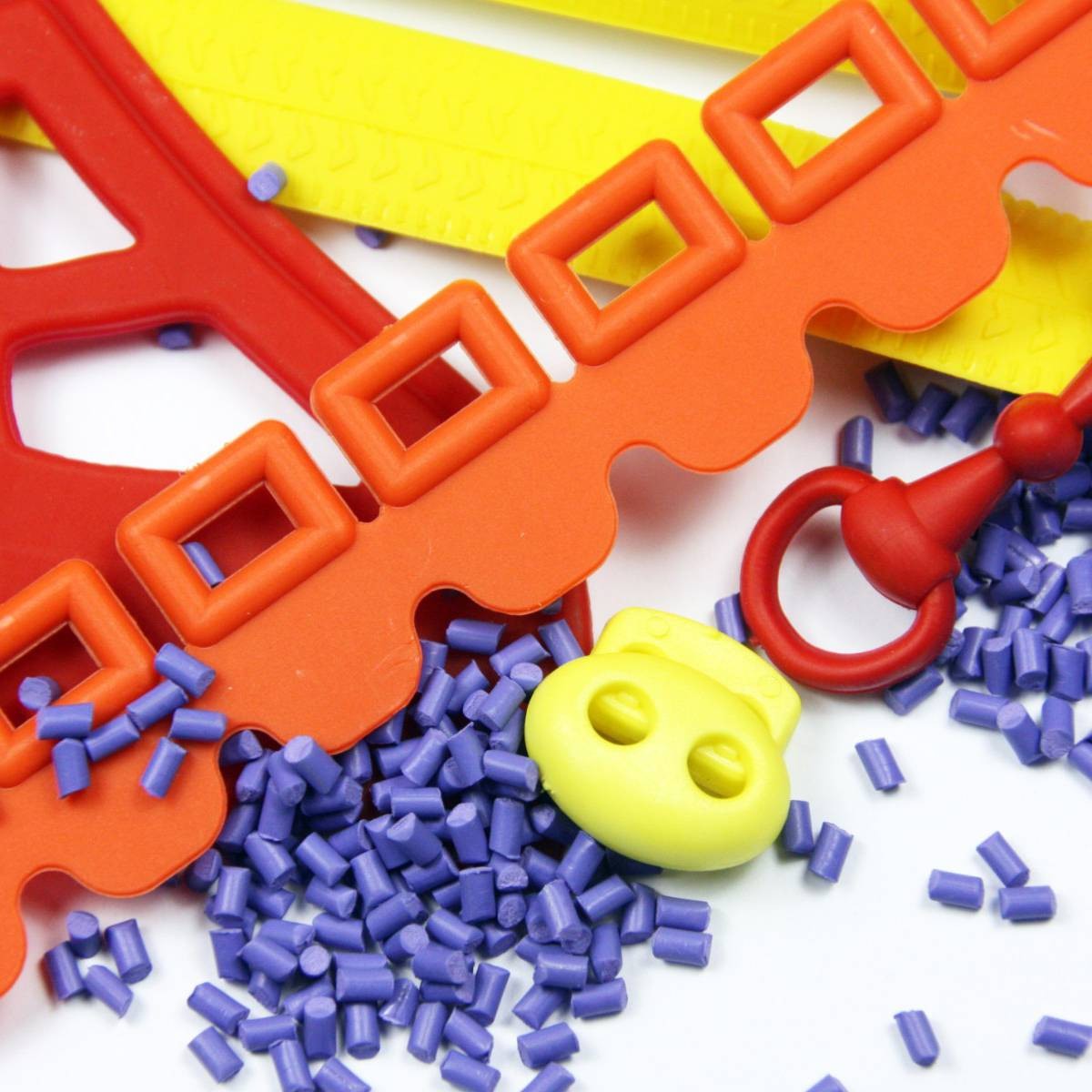 Principales différences entre les différentes techniques utilisées pour fabriquer les décorations des chaussures