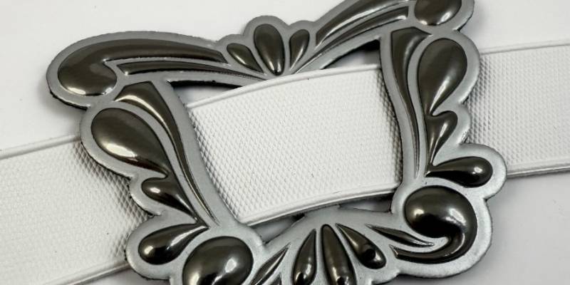 Creatividad y sofisticación: diseños de adornos para zapatos de fiesta que conquistan la temporada